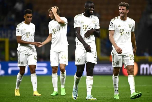 c7娱乐入口-进攻变阵+引蛇出洞+减少控球，拜仁赢得轻描淡写